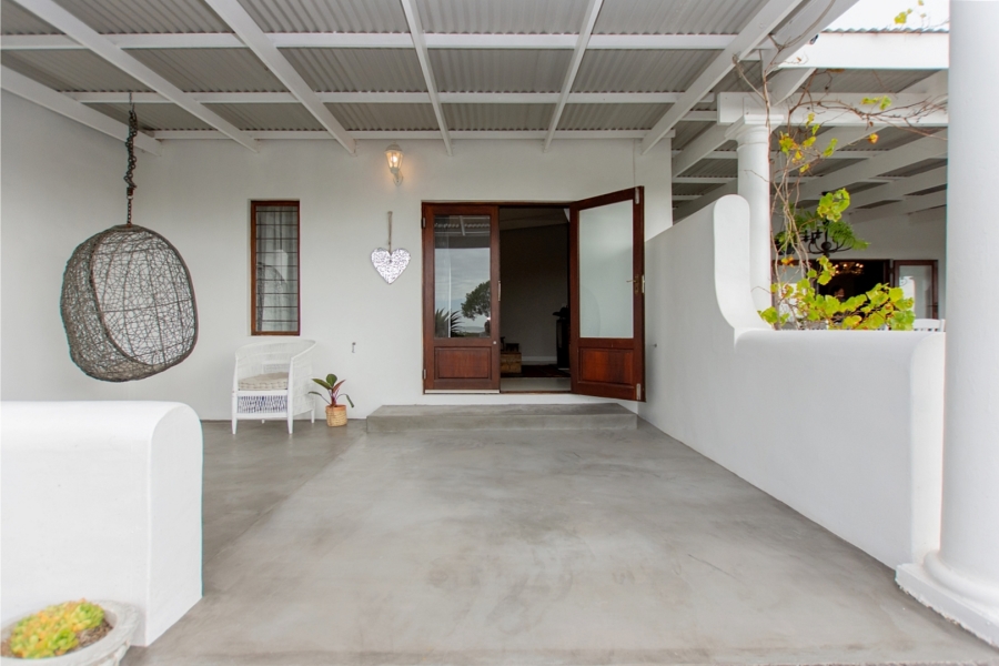 7 Bedroom Property for Sale in Paternoster Western Cape
